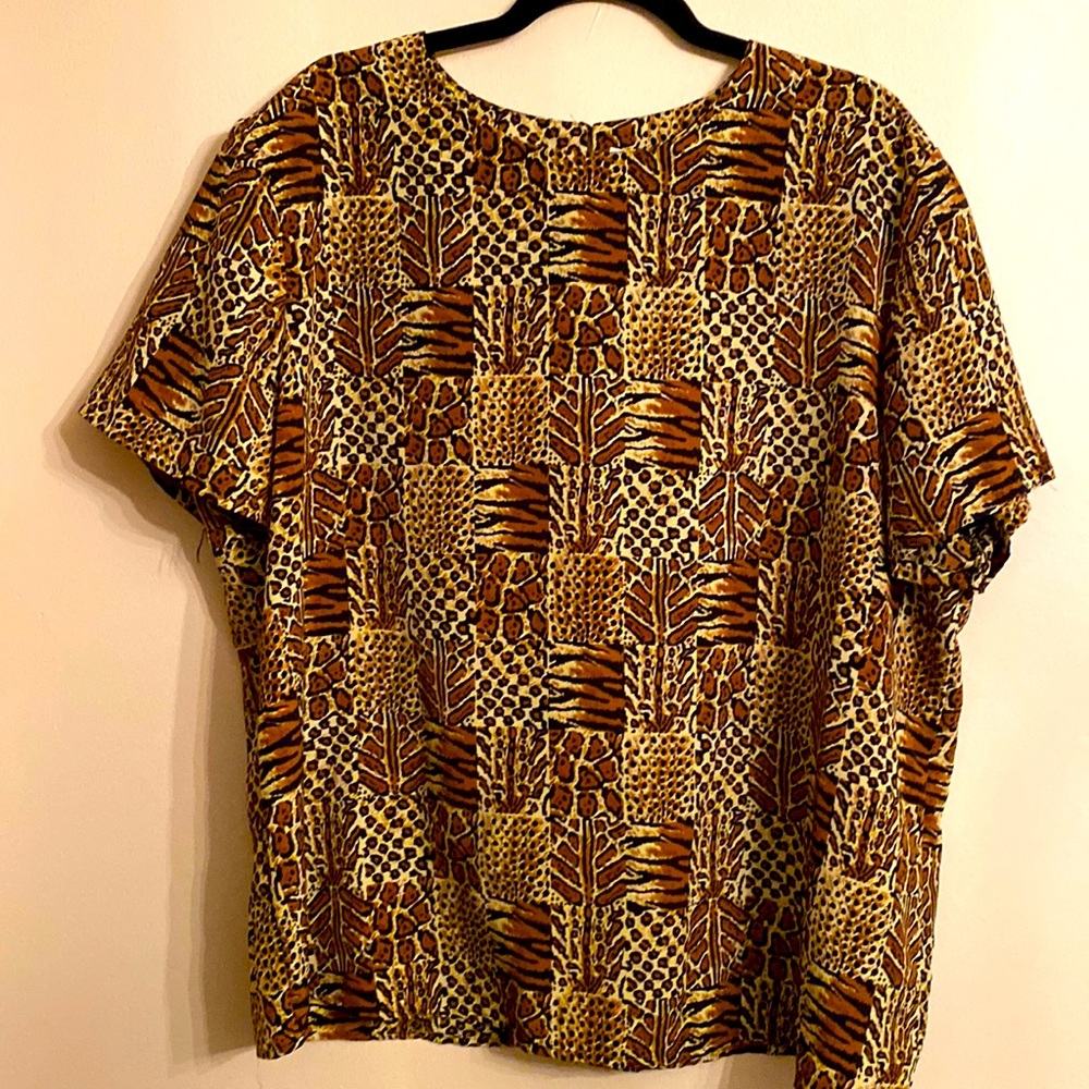 Brown and Black shirt sleeve scoop blouse Size 2x